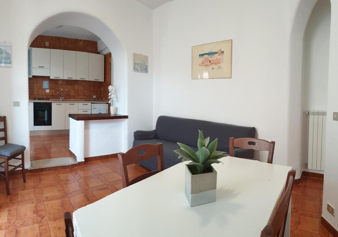 Holiday Apartments Lacco Ameno  Екстериор снимка