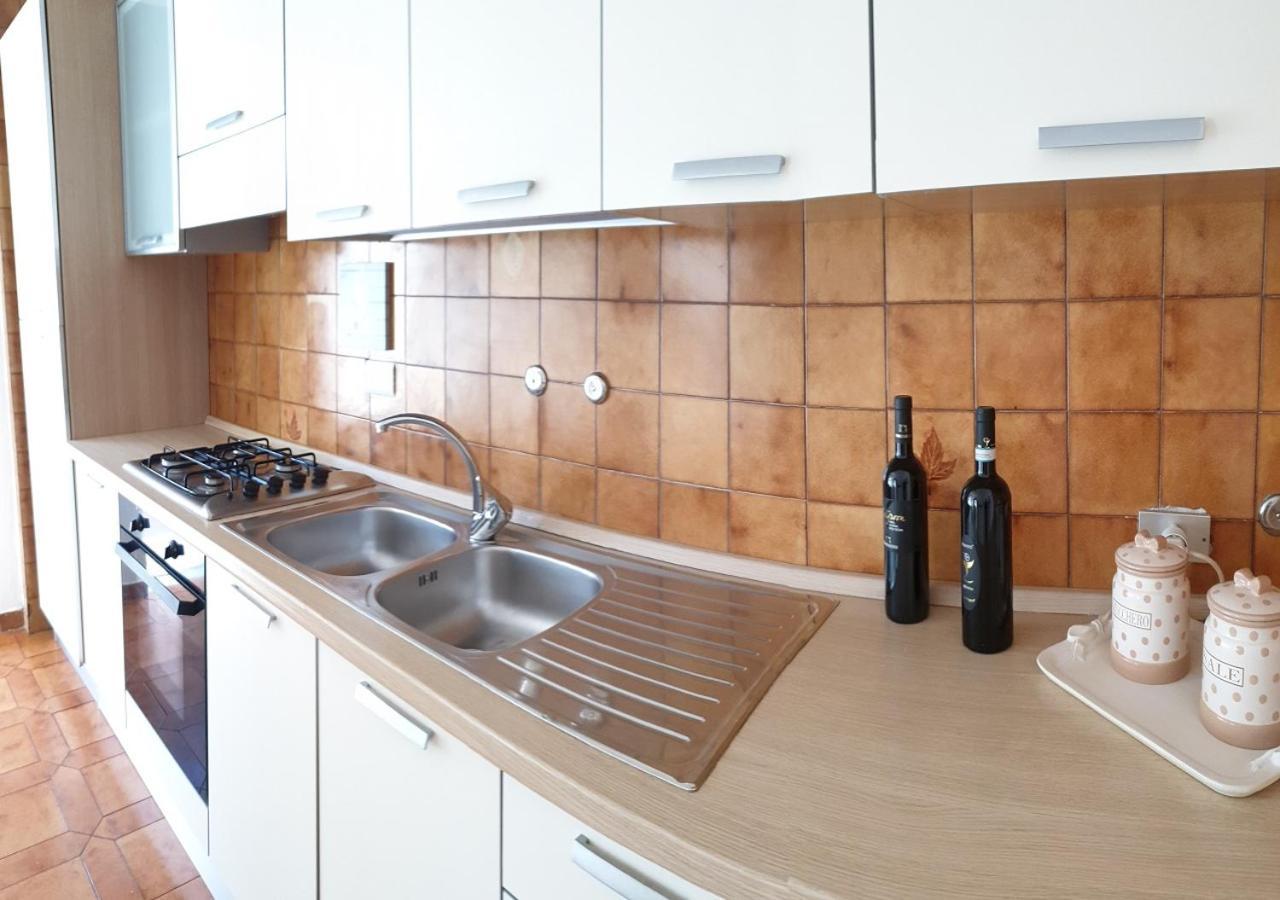 Holiday Apartments Lacco Ameno  Екстериор снимка