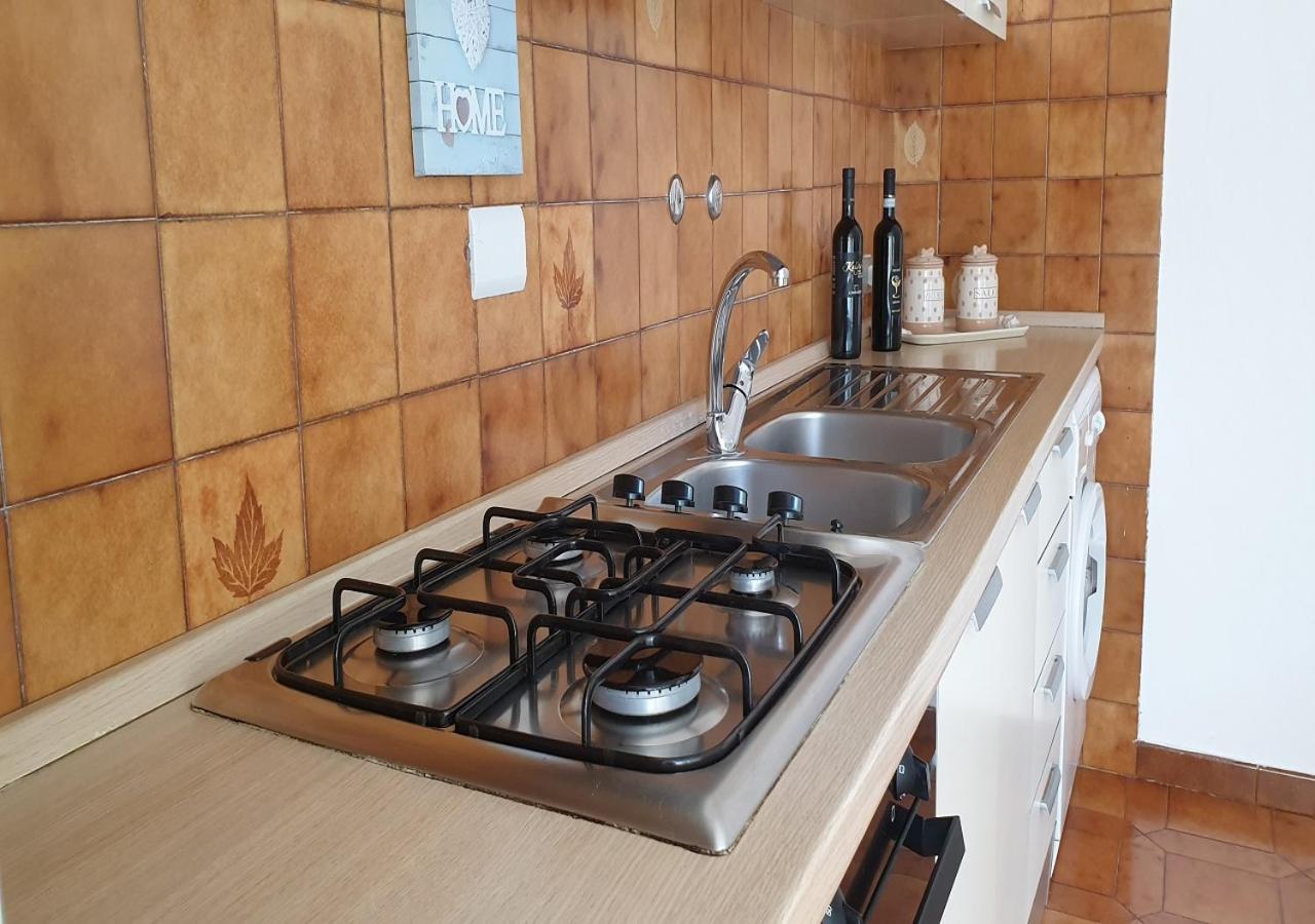 Holiday Apartments Lacco Ameno  Екстериор снимка