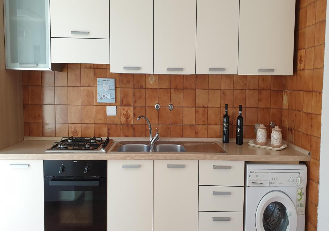 Holiday Apartments Lacco Ameno  Екстериор снимка