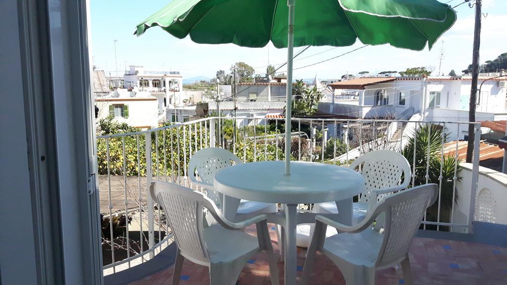 Holiday Apartments Lacco Ameno  Екстериор снимка